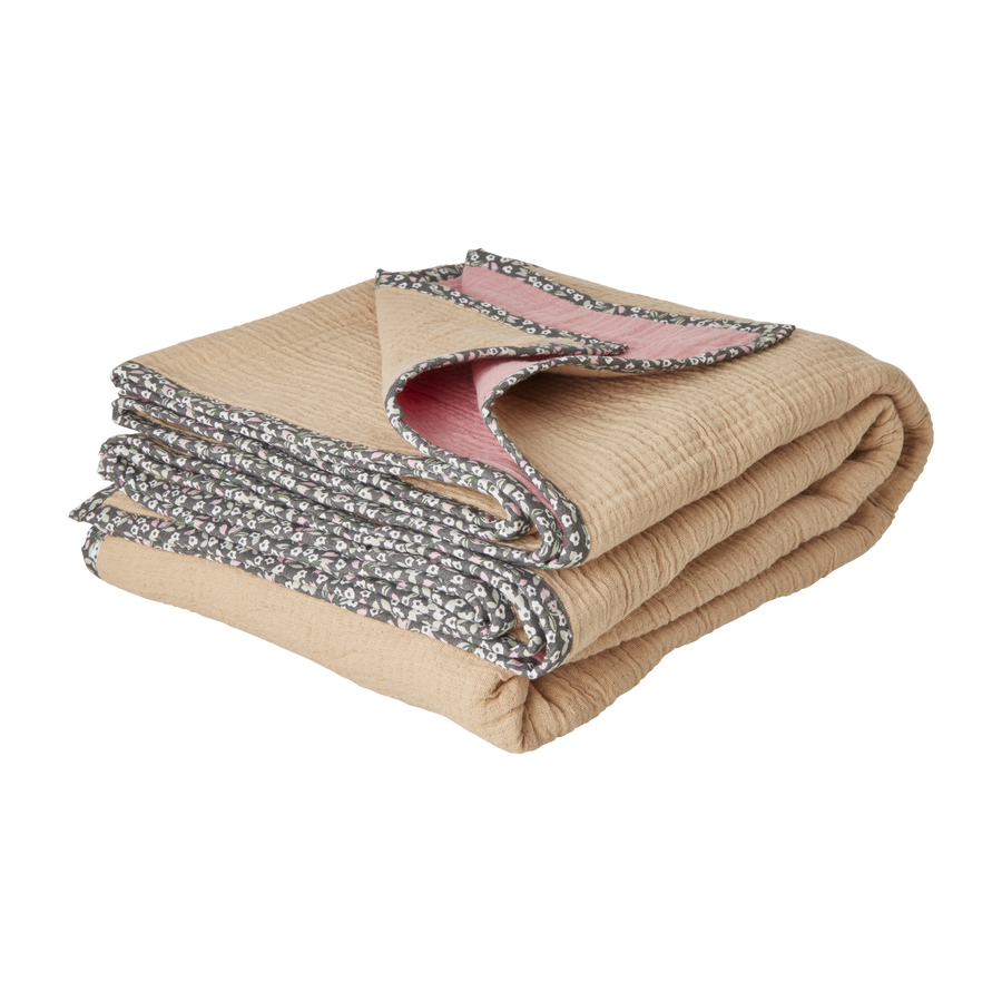 Cotton Crinkle Blanket with Flower Edge in Beige and Soft Pink
