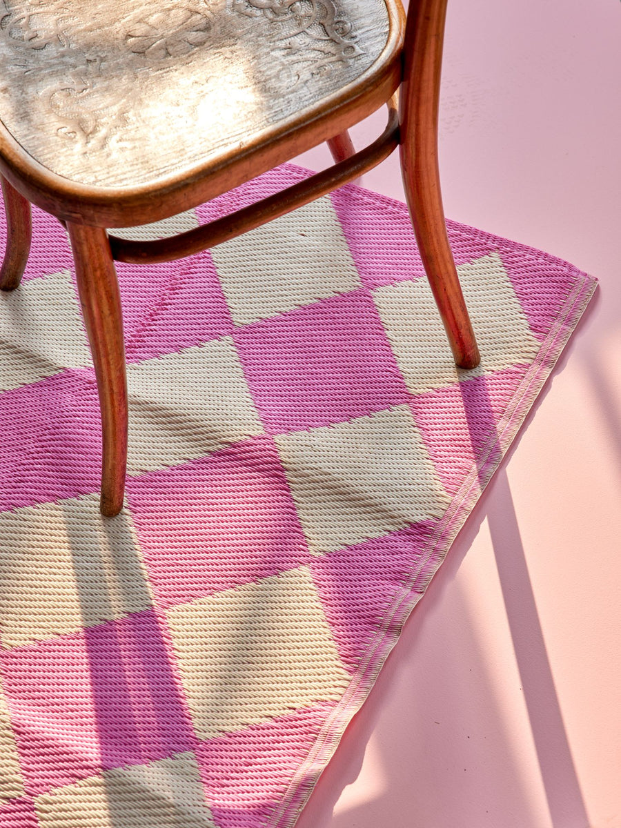 Pink Recycled Plastic Runner with Harlequin Design