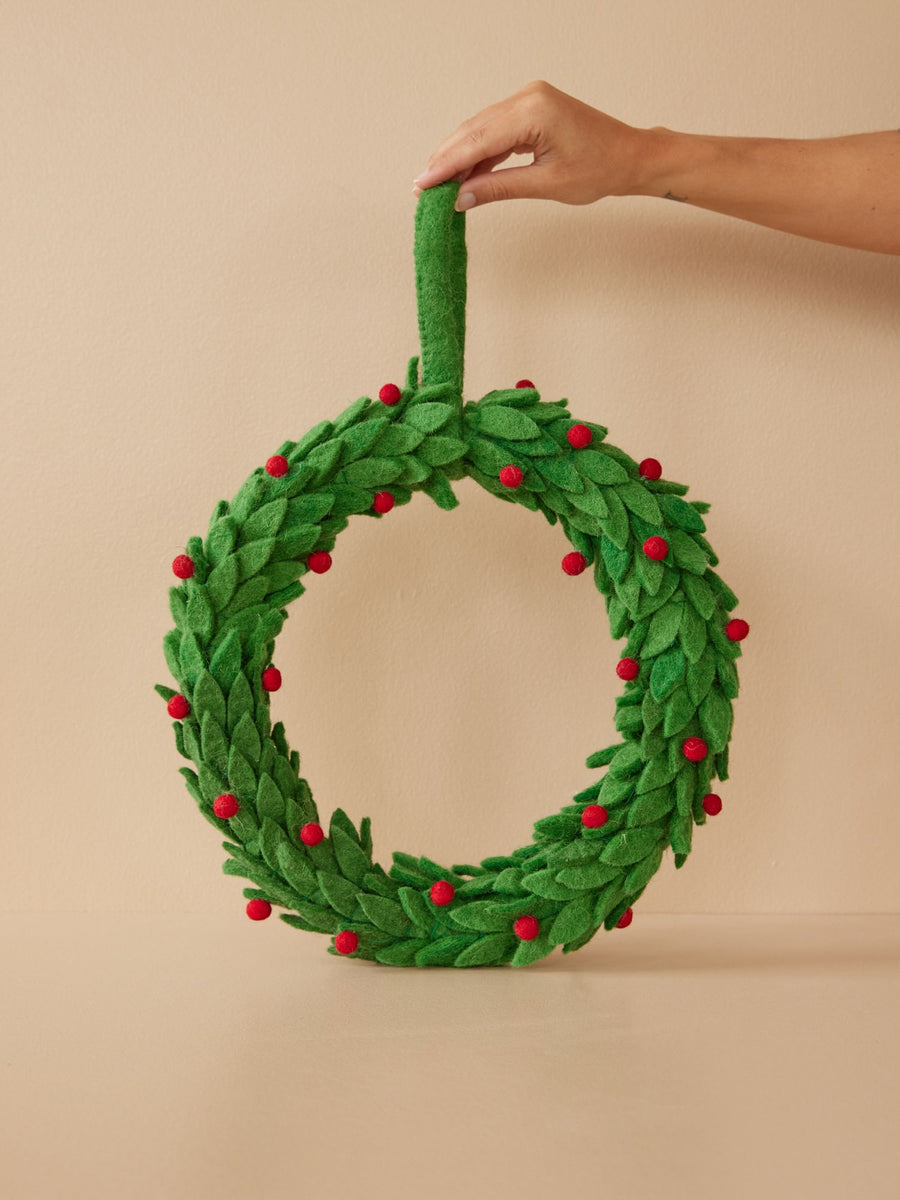 Felt Christmas Wreath by Rice