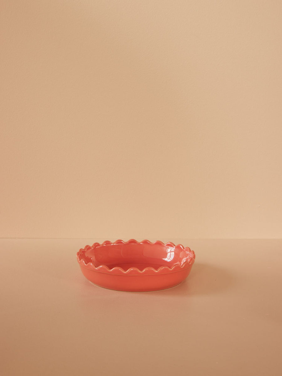Stoneware Pie Dish in Dark Coral - Small