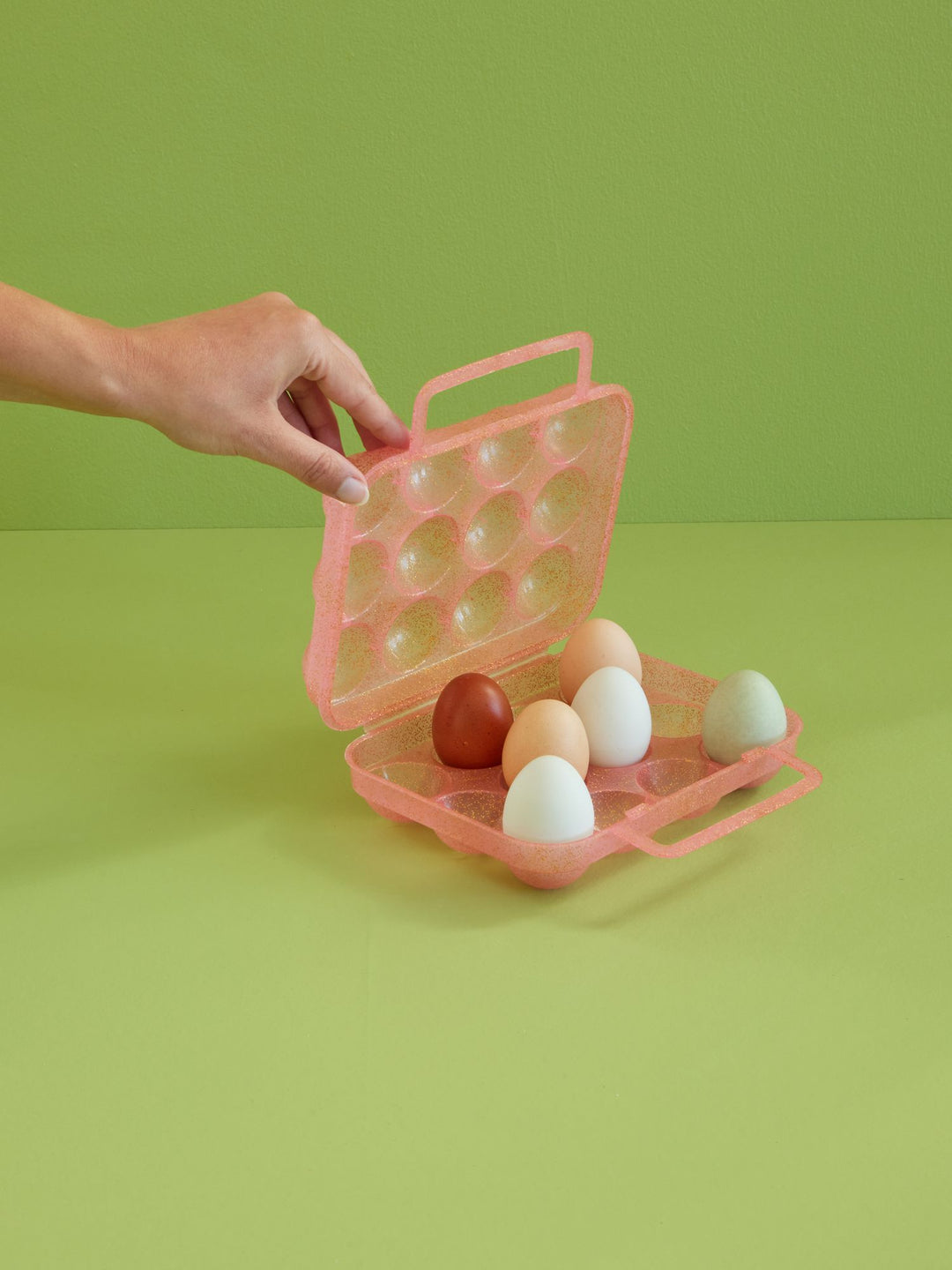 Egg Container for 12 Eggs in Glitter Pink
