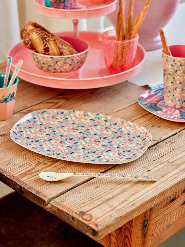 Melamine Rectangular Plate with Small Sandy Flowers Print