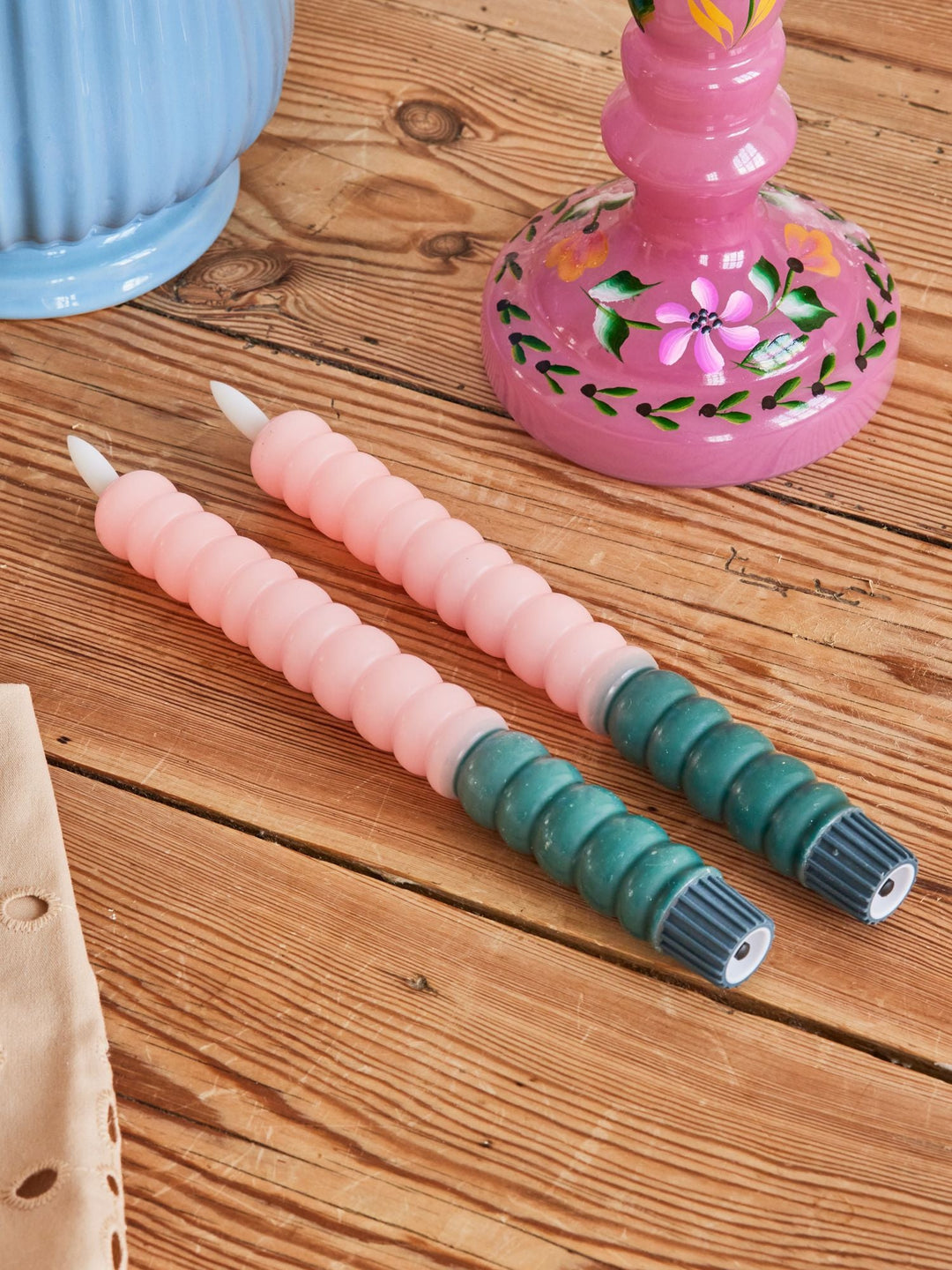 Bubble LED Candle in Green and Soft Pink