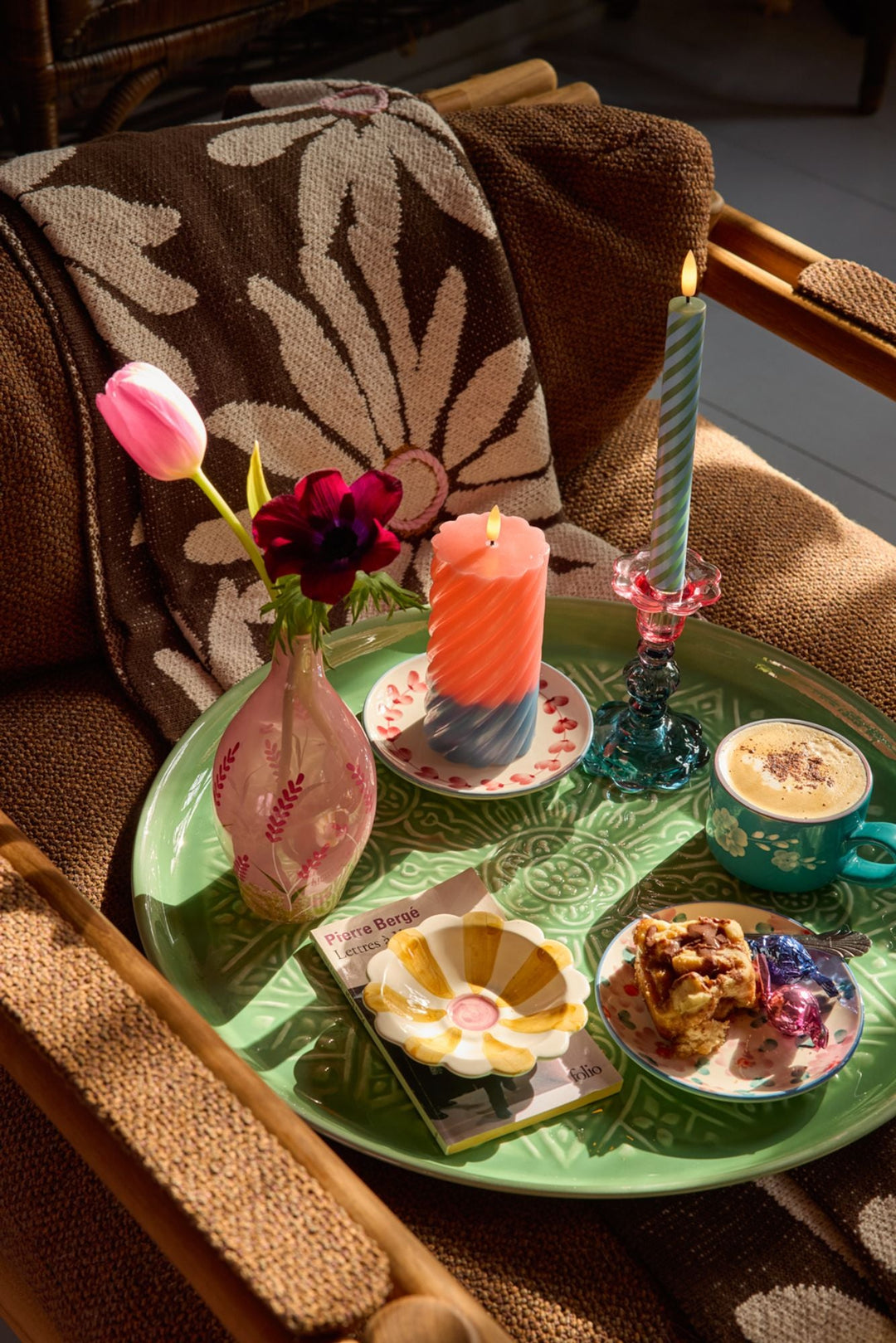 Glass Candle Holder in Flowers Shape Medium