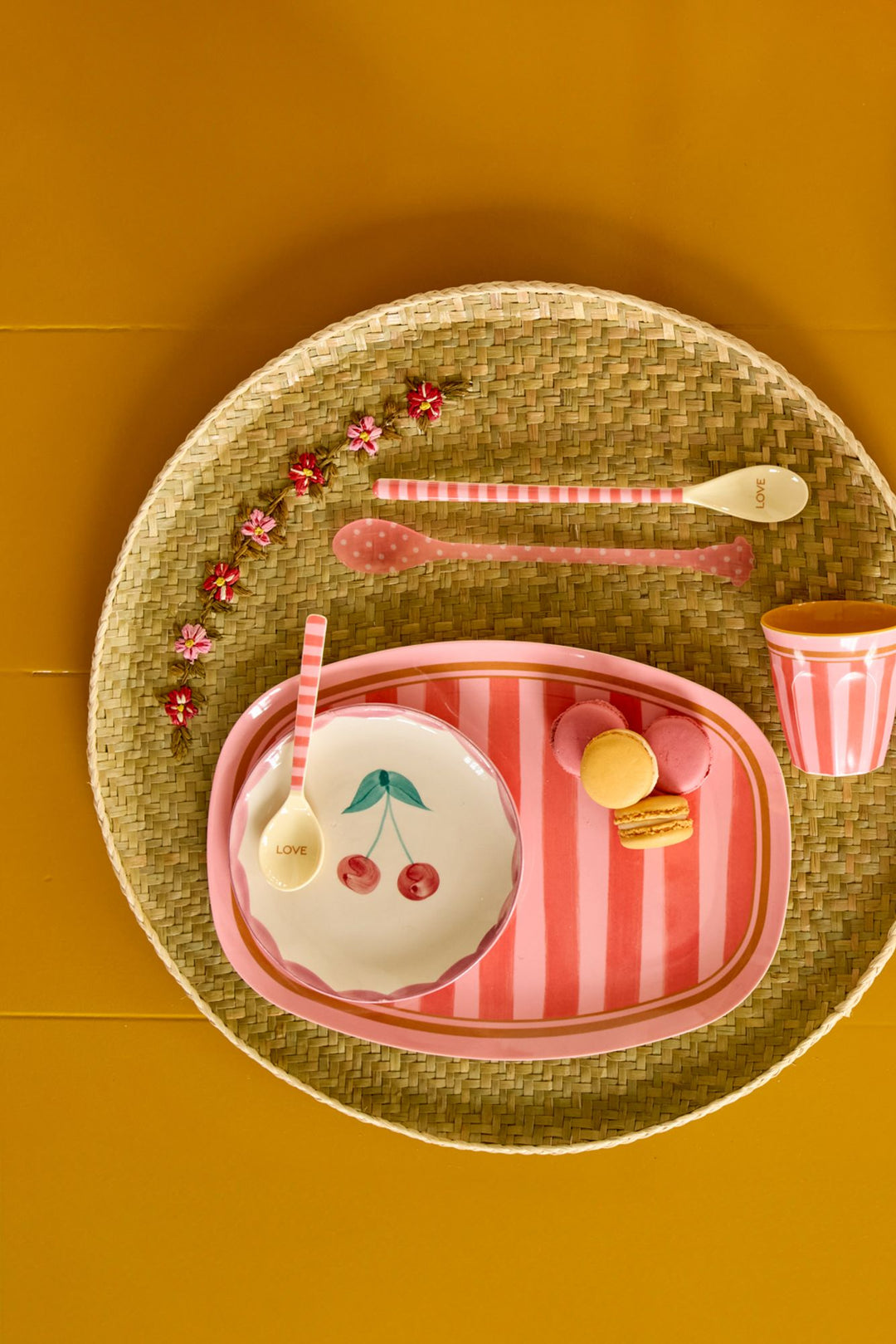 Melamine Rectangular Plate with Organic Stripes Print