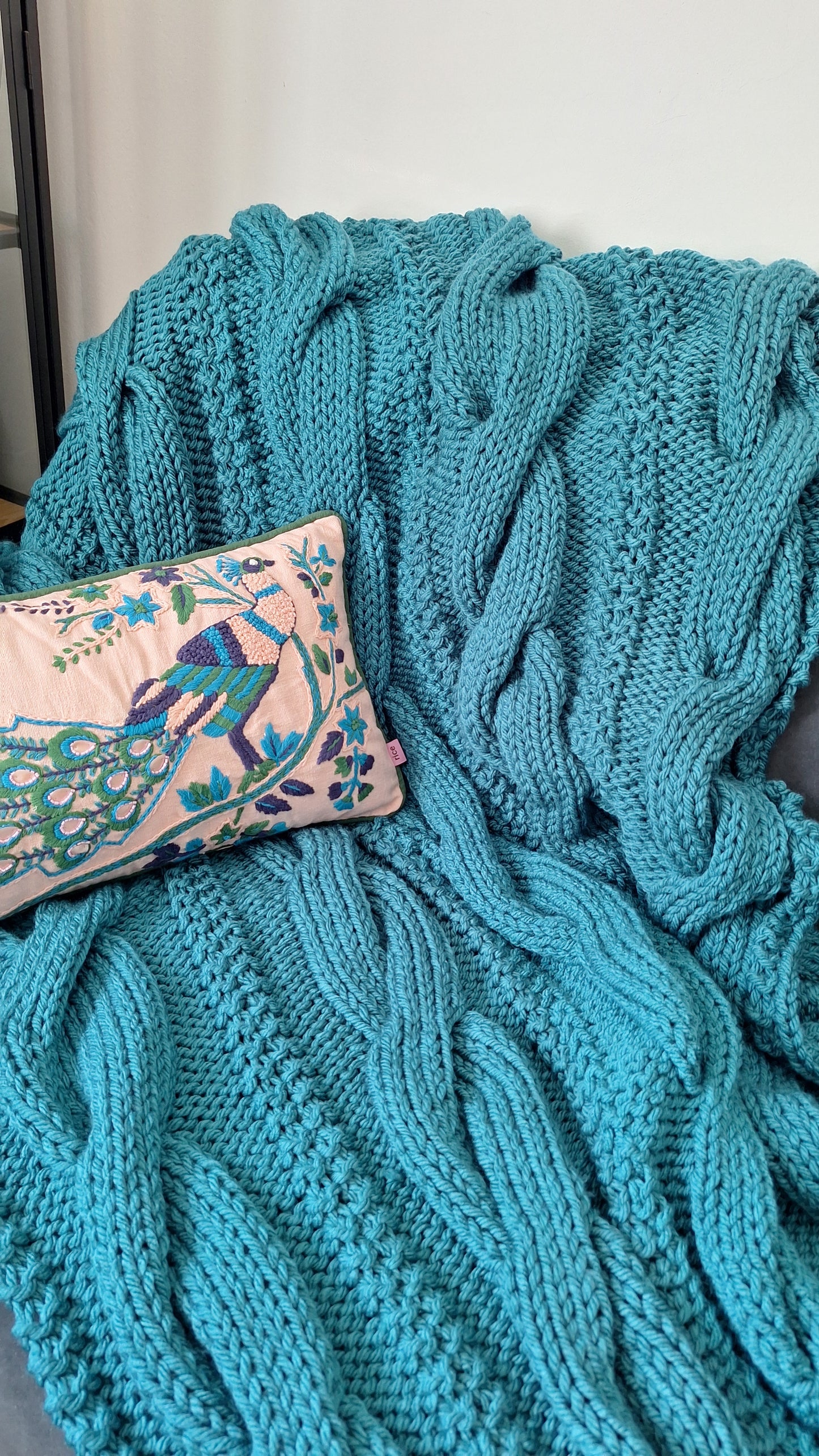 Chunky Cable Knit Blanket - Large - Teal