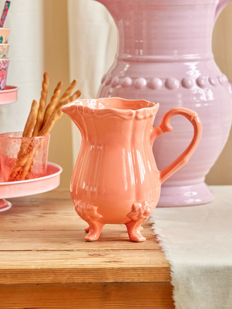 Ceramic Jug with Feet in Coral 1.7L