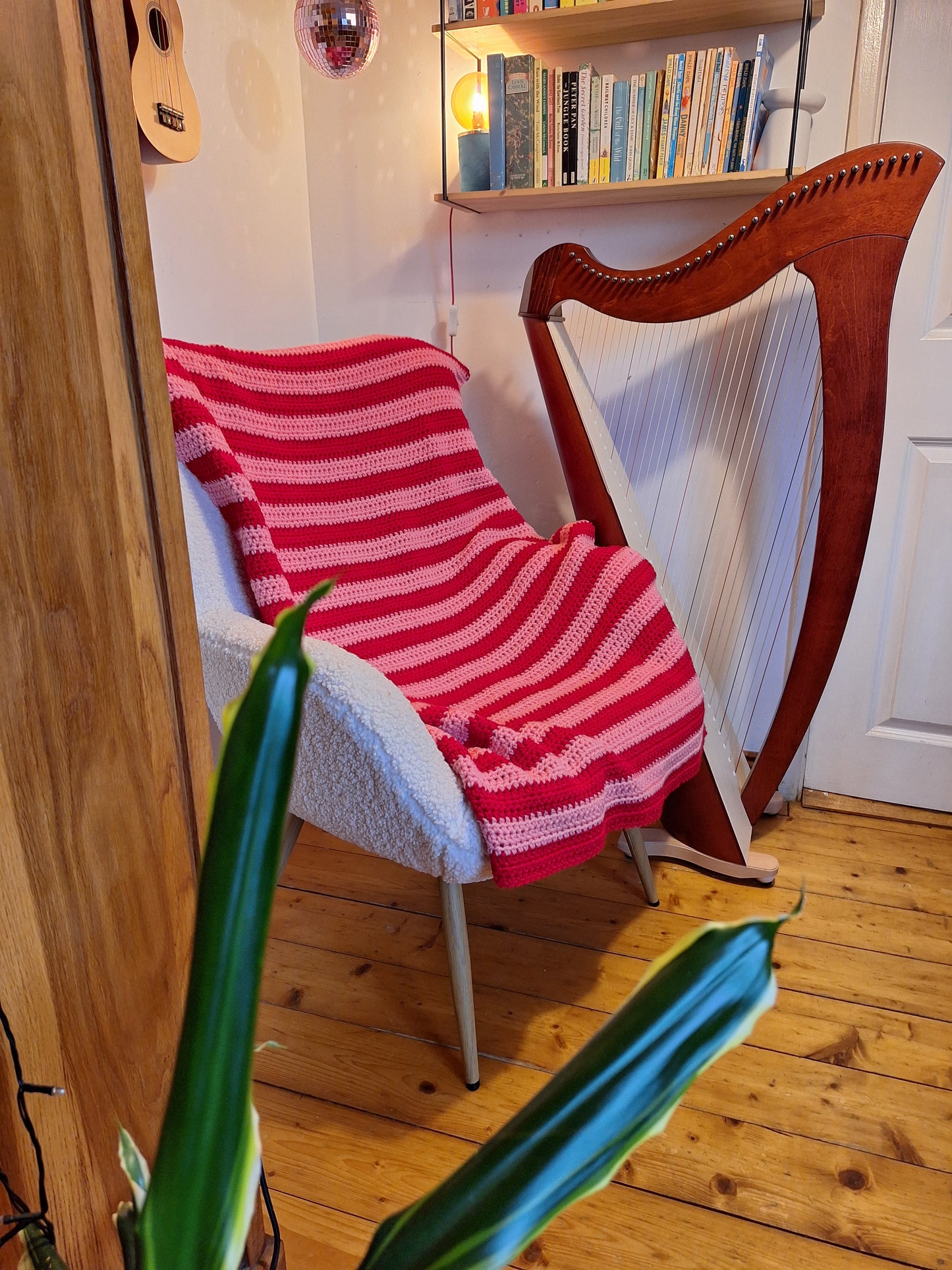 Chunky Stripe Crochet Blanket in Pink and Red – Handmade by Denise