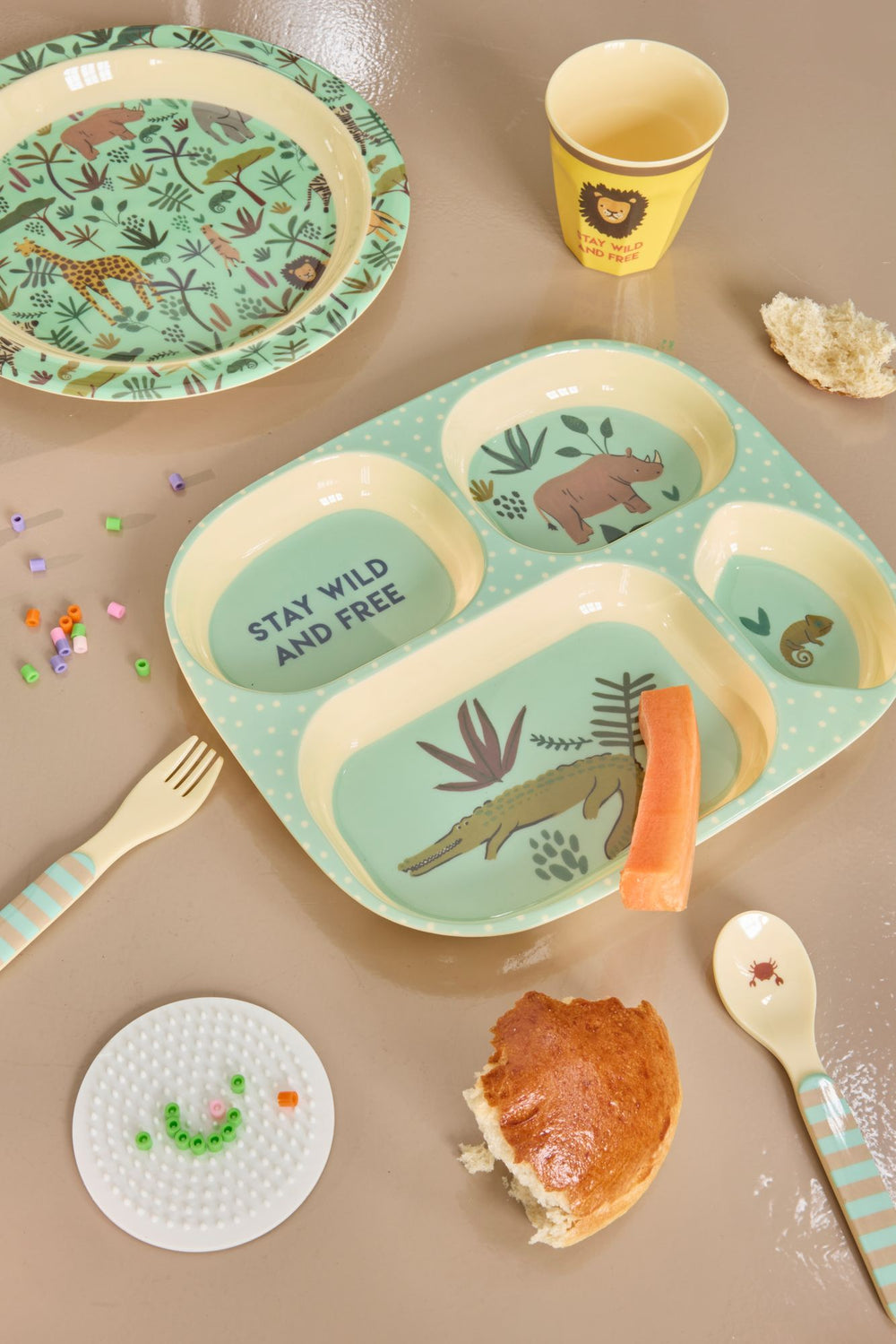 Melamine Kids 4 Room Plate - Blue Stay Wild Print