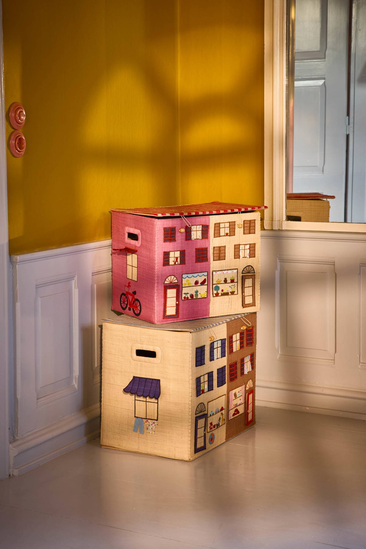 Large Foldable Raffia Storage Box - Paris Theme