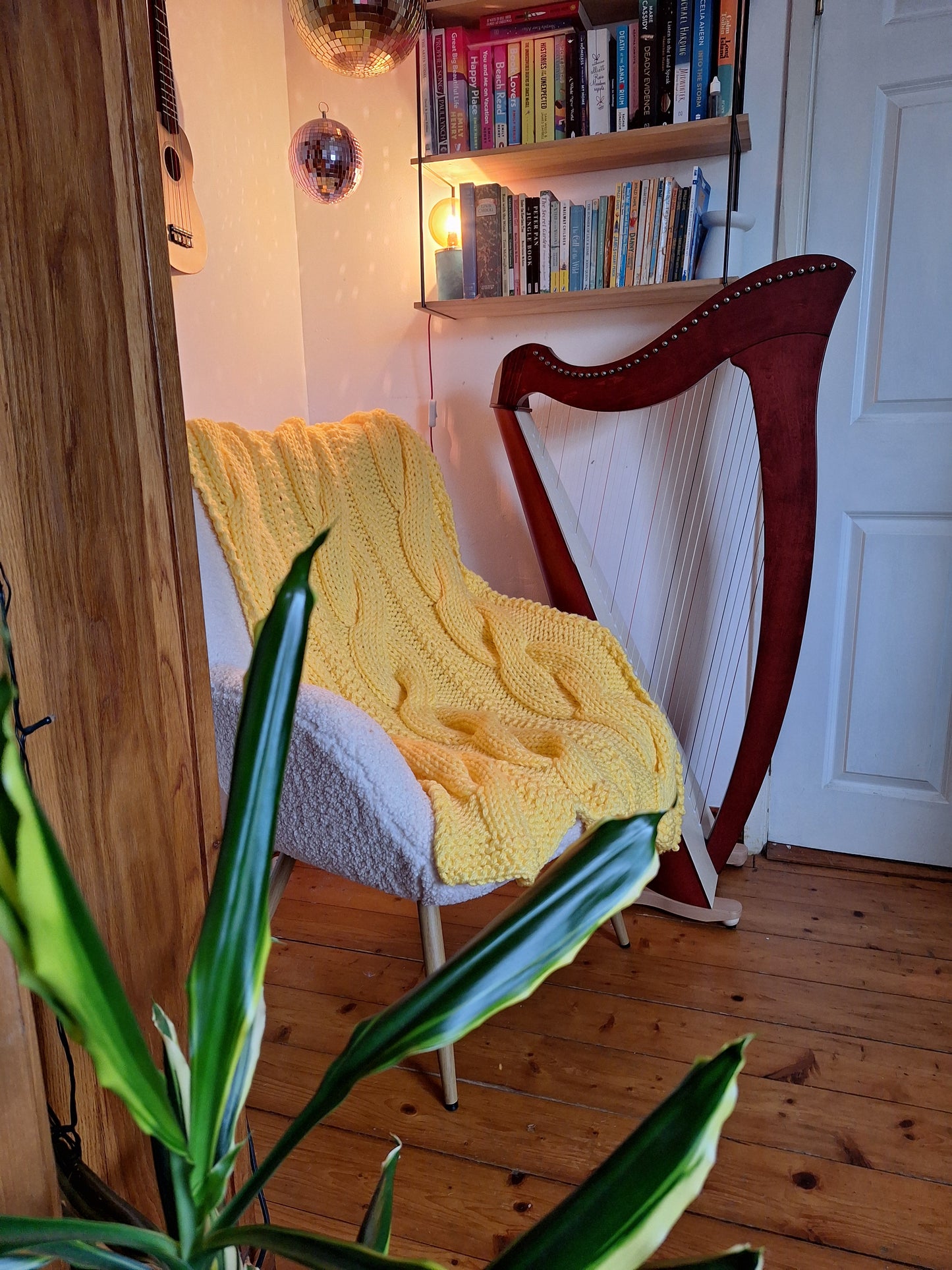 Super Chunky Cable Knit Blanket - Small - Yellow