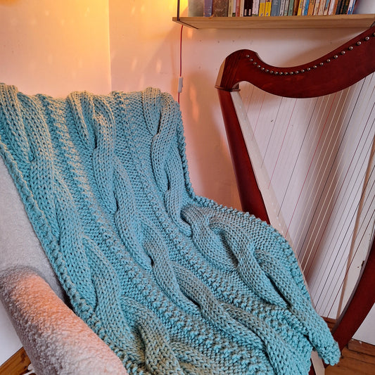 Super Chunky Cable Knit Blanket - Small - Spearmint