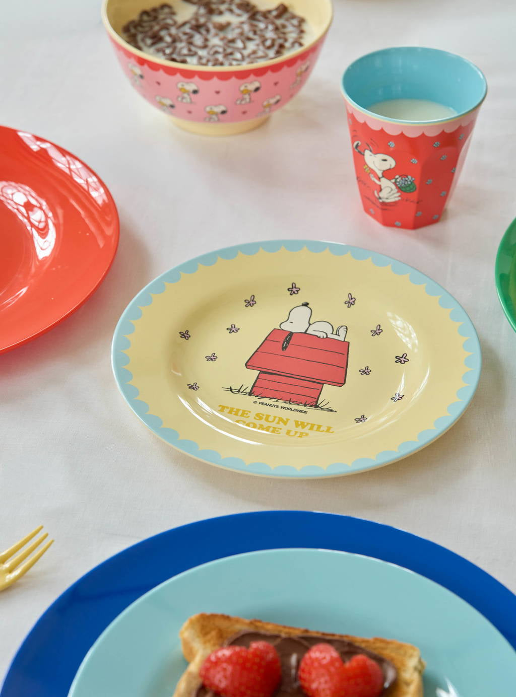 Plate - Cream Snoopy Print