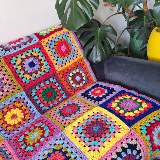 Chunky Patchwork Granny Square Blanket