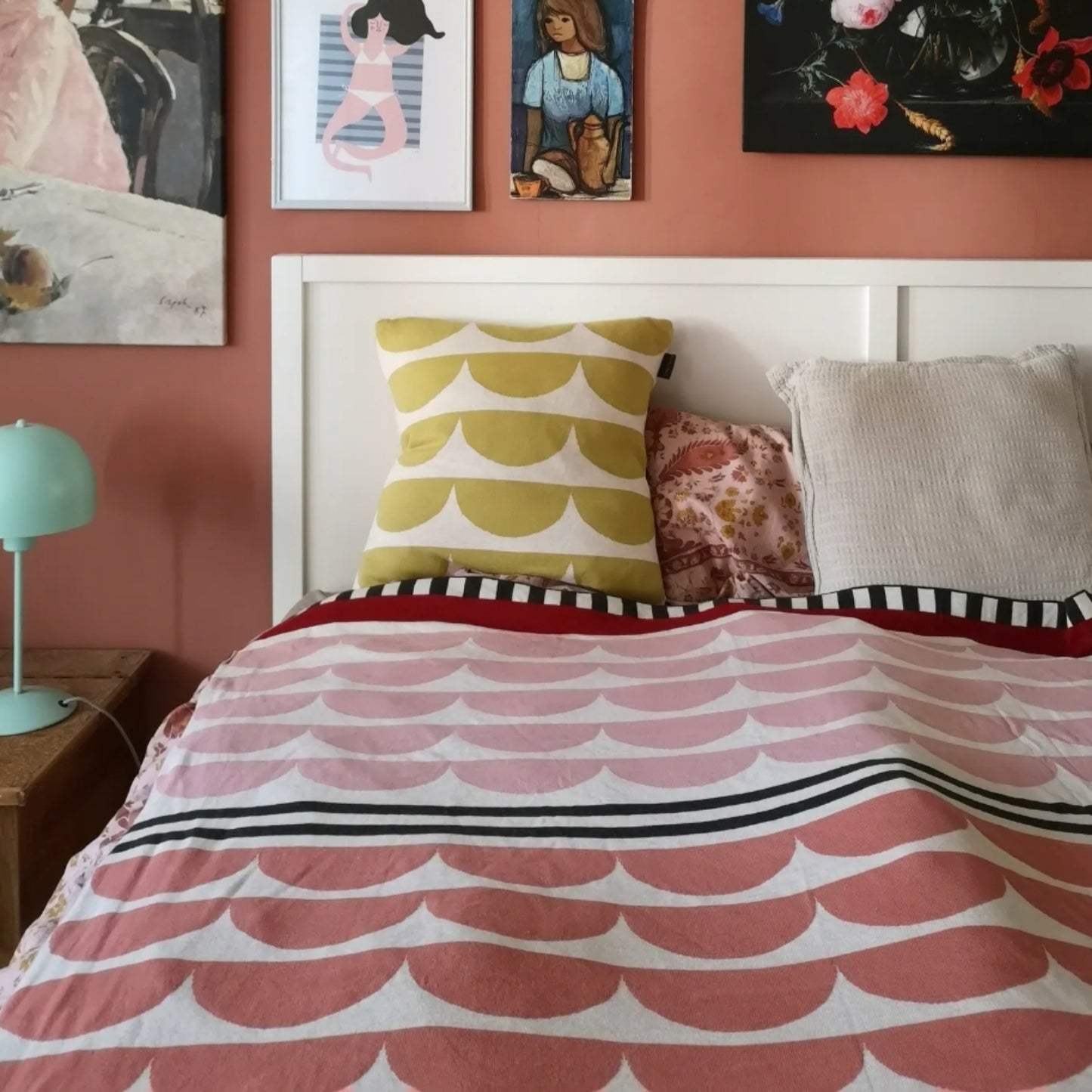 Kamelia Large Blanket - Pink